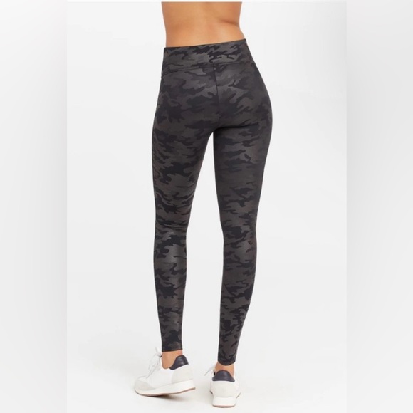 SPANX | Faux Leather Camo Leggings - Picture 2 of 6